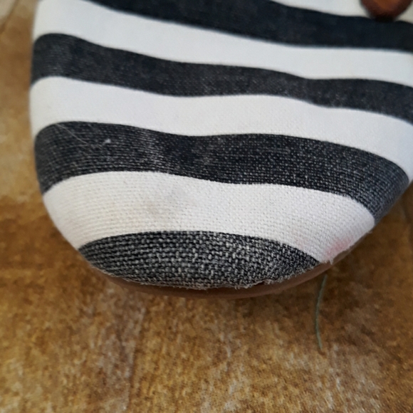 H&M Black and White Women's Flats - Picture 5 of 7